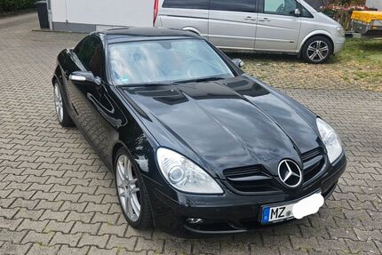 Mercedes-Benz SLK 350 196.149 km 9.000 &euro; Stadecken-Elsheim 55271