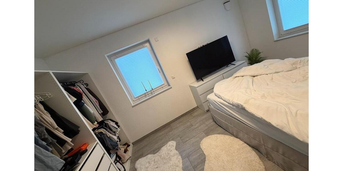 Dachgeschoßwohnung Edewecht - 2 Zimmer, 70 m&sup2;, 1.010&euro; | Angebot:26324468