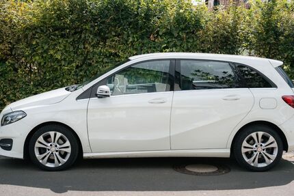 Mercedes-Benz B 200 111.000 km 13.600 &euro; Obrigheim 67283