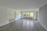 Teilrenoviertes Zweifamilienhaus in Ortsrandlage von 53127 Bonn - Ippendorf!