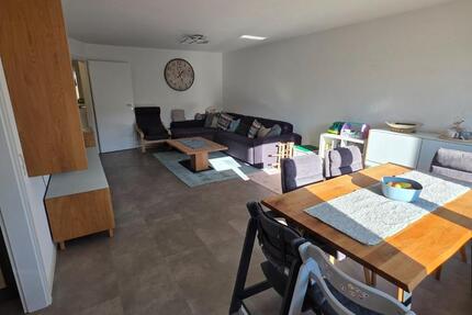 Sonnige 3,5-Zimmer Wohnung mit Balkon und Tiefgarage in Wernau 3.5 zimmer