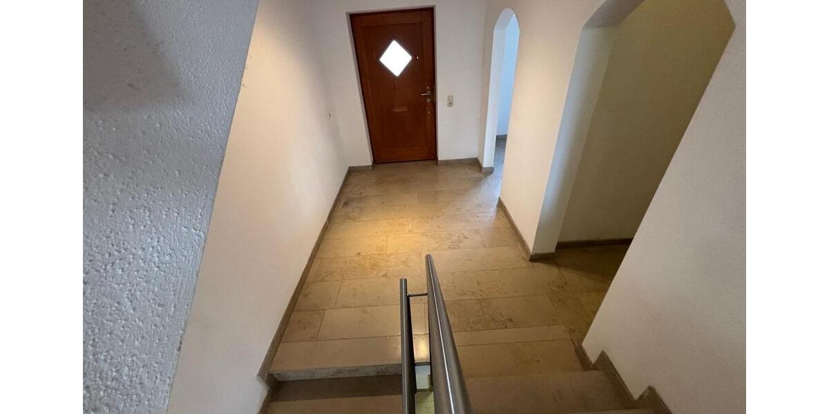 Reihenhaus Egling - 7 Zimmer, 161 m&sup2;, 2.000&euro; | Angebot:24222960