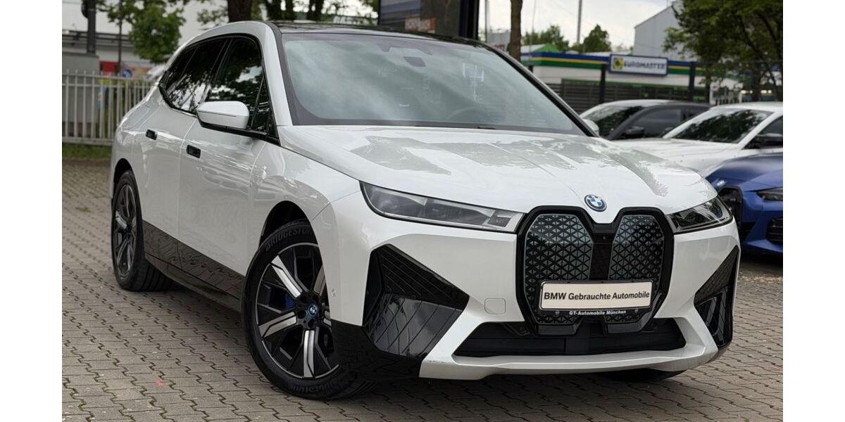BMW iX 67.000 km 41.950 &euro; München 81243