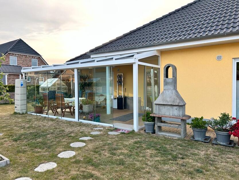 Barrierefreier Wohntraum mit Wintergarten- ruhige Lage bei Lübeck