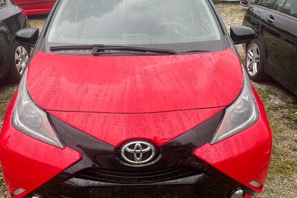 Toyota Aygo (X) 46.000 km 9.400 € Kirchheim 85551