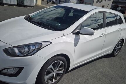 Hyundai i30 290.200 km 4.390 &euro; Dautphetal 35232