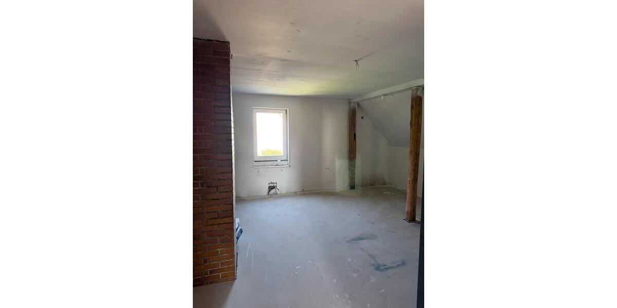 Einfamilienhaus Eiterfeld - 5 Zimmer, 177 m&sup2;, 250.000&euro; | Angebot:26942148