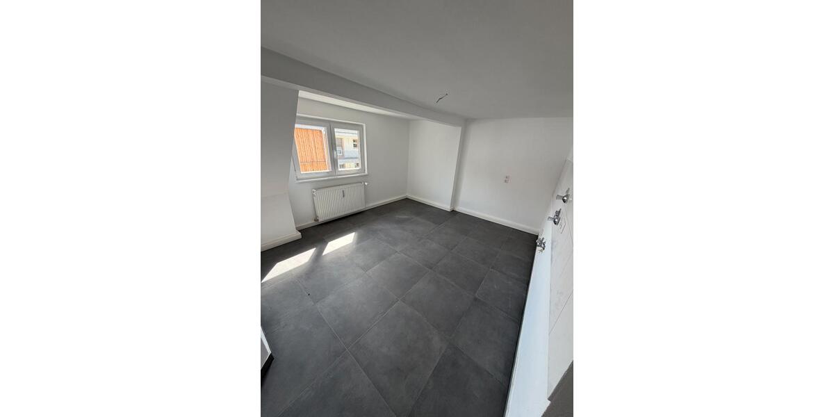 Dachgeschoßwohnung Töging am Inn - 3 Zimmer, 78 m&sup2;, 780&euro; | Angebot:26619202