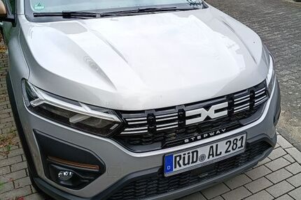 Dacia Sandero 13.800 km 16.999 &euro; Hünstetten 65510