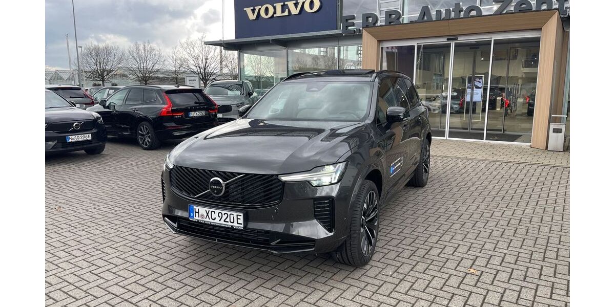 Volvo XC90 8.000 km 73.900 &euro; Hannover 30179