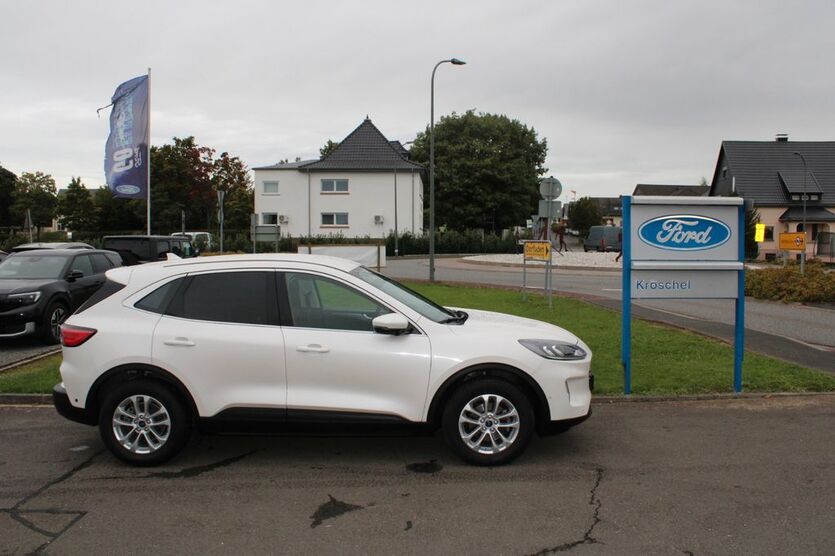 Ford Kuga 89.000 km 20.990 € Speicher 54662
