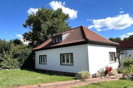 Haus Meerane - 12 Zimmer, 342 m&sup2;, 229.000&euro; | Angebot:27600204