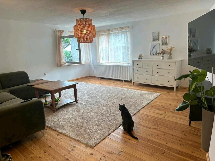 Großes Haus zu vermieten für Privat oder. Gewerblich zimmer
