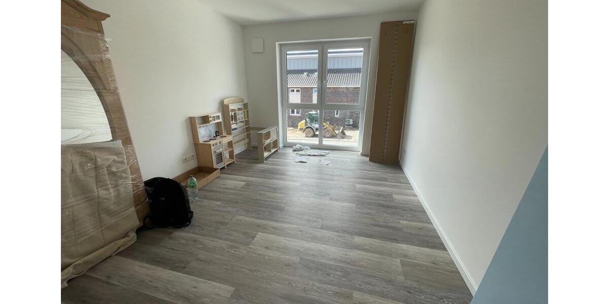 Doppelhaushälfte Stuhr - 6 Zimmer, 150 m&sup2;, 1.550&euro; | Angebot:25719708