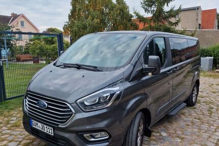 Ford Tourneo Custom 210.000 km 20.999 € Grevesmühlen 23936