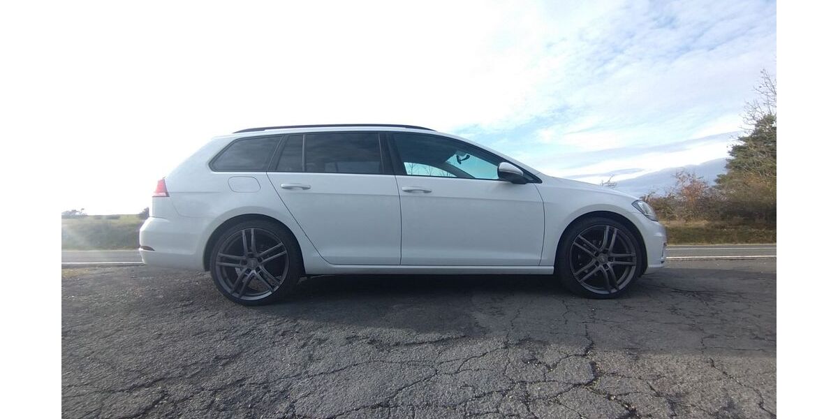 VW Golf 177.000 km 10.800 &euro; Habichtswald Dörnberg 34317