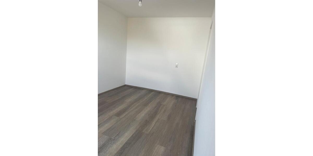 Dachgeschoßwohnung Freudenstadt - 3 Zimmer, 68 m&sup2;, 175.000&euro; | Angebot:26837820