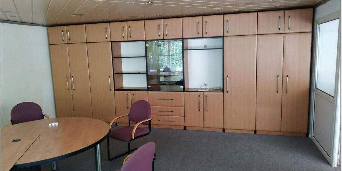 Gewerbeimmobilie mit Entwicklungspotenzial - ca. 6.000?m² Nutzfläche provisionsfrei im Share Deal zimmer