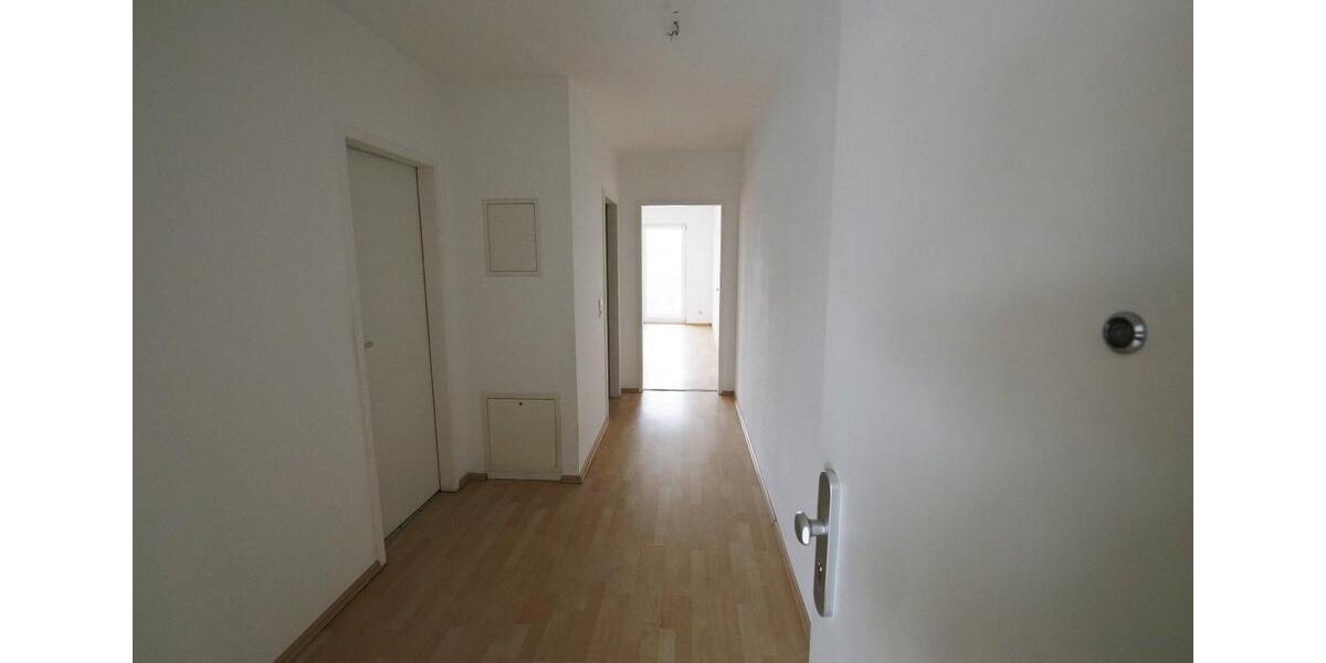 Etagenwohnung Zwickau Zwickau-West - 1 Zimmer, 44 m&sup2;, 39.000&euro; | Angebot:24703422