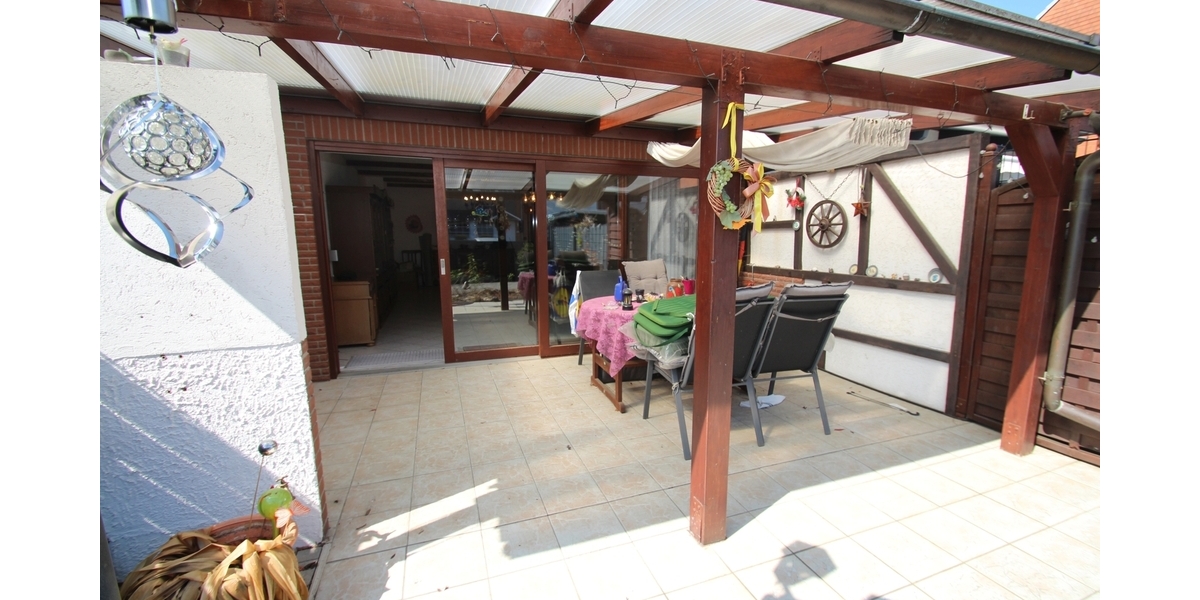 Mit 3D: Reihenhaus mit Terrasse & viel Potenzial – Ihr neues Zuhause wartet! - Reihenmittelhaus Lohmar | Angebot:26295340