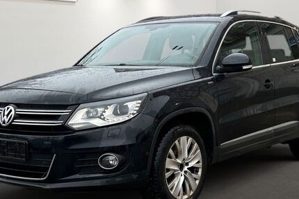 VW Tiguan 222.965 km 7.999 &euro; Berlin 12681
