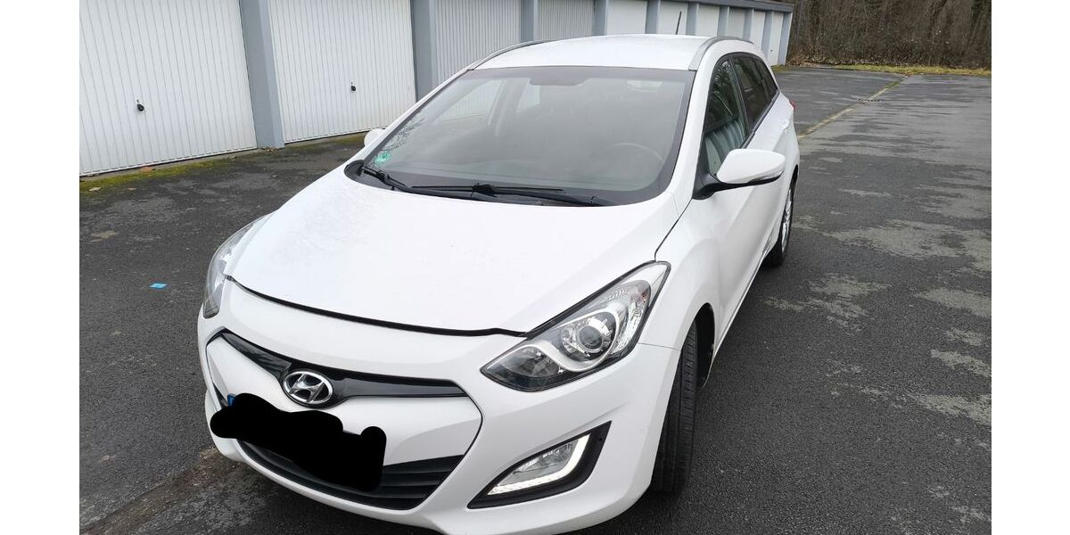 Hyundai i30 164.000 km 5.800 &euro; Castrop-Rauxel 44577