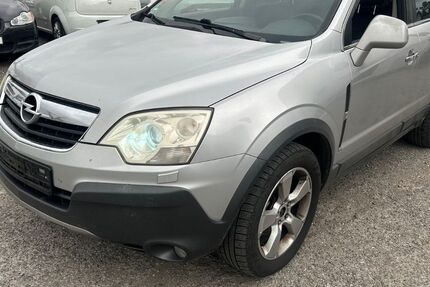 Opel Antara 220.000 km 1.700 &euro; Radolfzell 78315