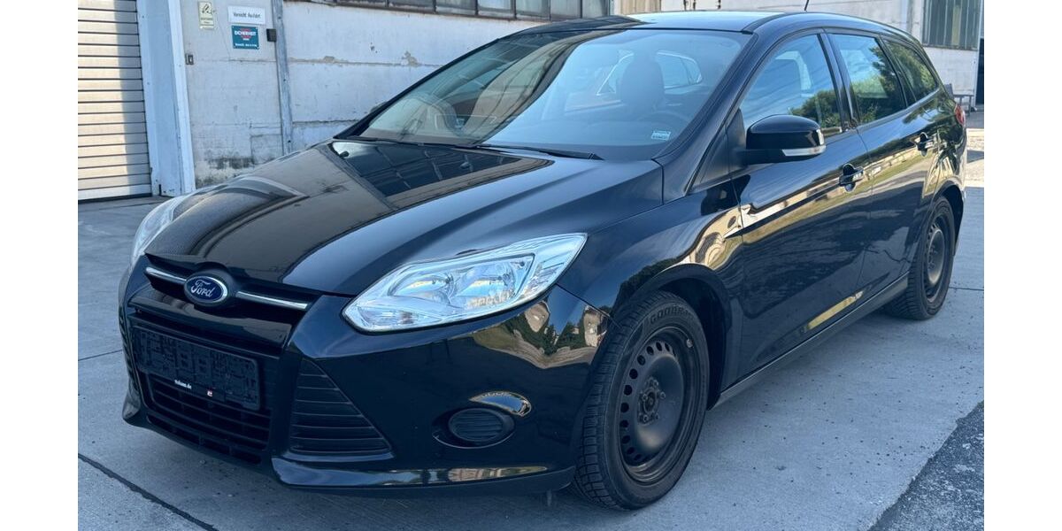 Ford Focus 162.000 km 2.990 € Velten 16727