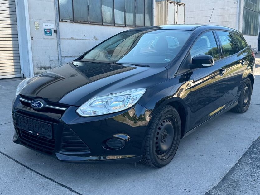 Ford Focus 162.000 km 2.990 € Velten 16727