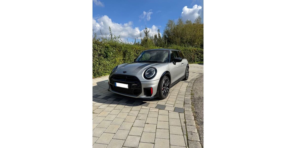 Mini John Cooper Works 7.057 km 38.800 € Arrach 93474
