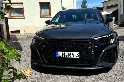 Audi RS3 26.500 km 52.500 € Villmar 65606