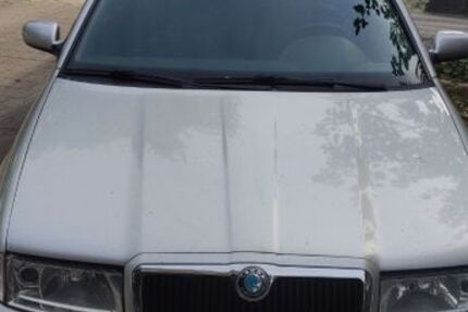 Skoda Octavia 190.000 km 2.555 &euro; Rosengarten 21224