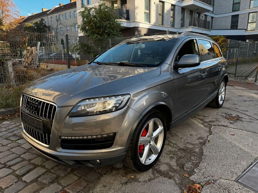 Audi Q7 226.000 km 13.900 € Berlin 13187