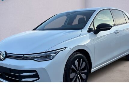 VW Golf 11.058 km 30.041 &euro; Walldorf 69190