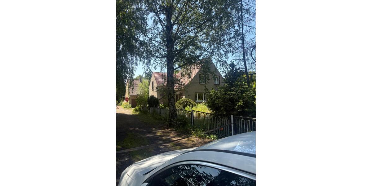 Einfamilienhaus Elsterwerda - 7 Zimmer, 150 m&sup2;, 140.000&euro; | Angebot:24982948