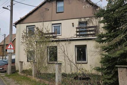 Haus Bucha - 10 Zimmer, 200 m&sup2;, 125.000&euro; | Angebot:26780280