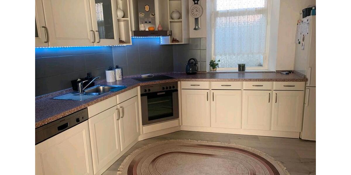Reihenhaus Selb - 9 Zimmer, 210.000&euro; | Angebot:22737126