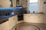 Reihenhaus Selb - 9 Zimmer, 210.000&euro; | Angebot:22737126