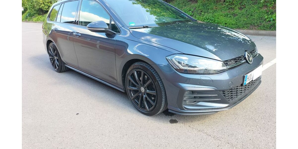 VW Golf 107.000 km 22.500 &euro; Bodenwerder 37619