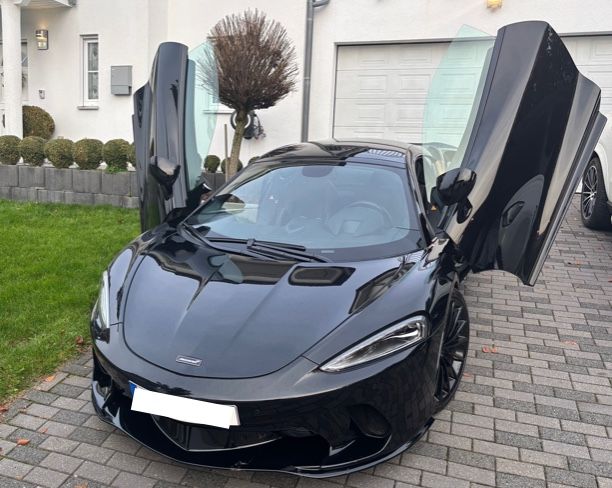 McLaren GT 29.500 km 159.900 &euro; Regensburg 93047