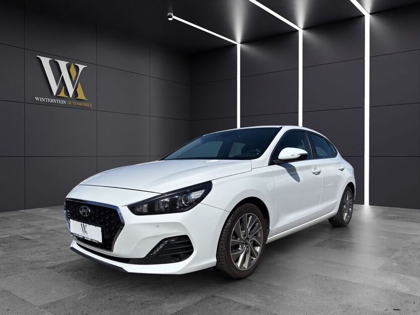 i30