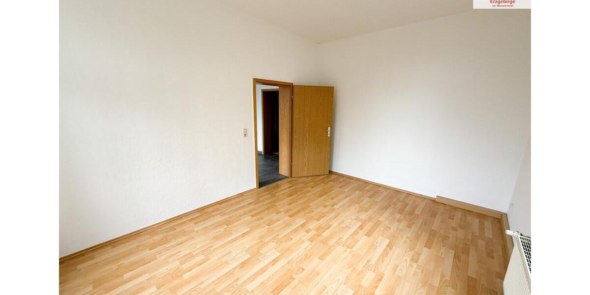 Erdgeschoßwohnung Annaberg-Buchholz Buchholz - 3 Zimmer, 93 m&sup2;, 649&euro; | Angebot:26443787