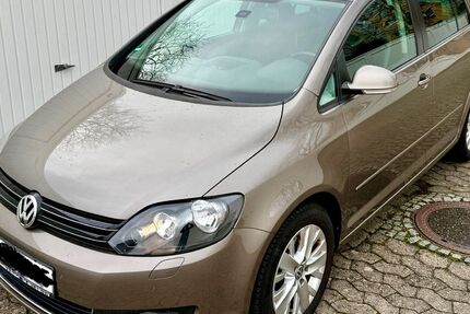 VW Golf Plus 86.196 km 9.300 &euro; Nürnberg 90449