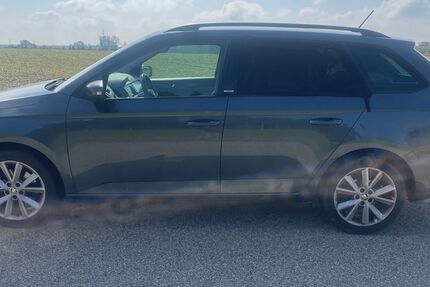 Skoda Fabia 74.500 km 9.700 &euro; Markt Rettenbach 87733