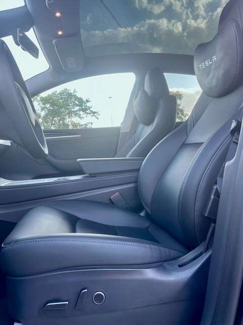 Tesla Model Y 69.500 km 32.500 € Düsseldorf 40211