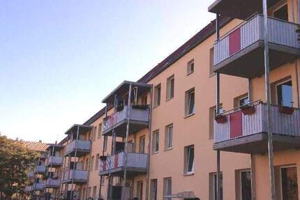 W0483 - Singlewohnung mit Balkon im Stadtzentrum zimmer