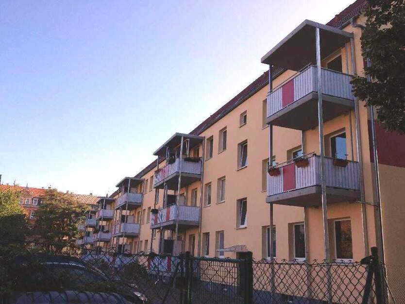 W0483 - Singlewohnung mit Balkon im Stadtzentrum zimmer