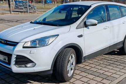 Ford Kuga 108.500 km 11.300 &euro; Leipzig 04207