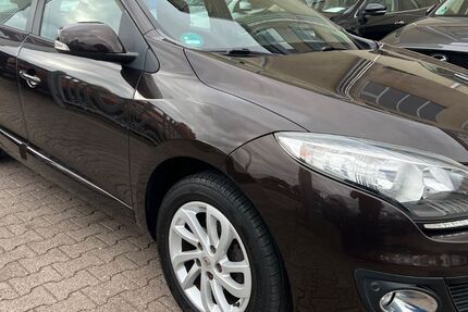 Renault Megane 127.000 km 5.690 € Berlin 13581