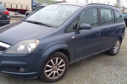 Opel Zafira 237.000 km 999 € Rottenburg 84056